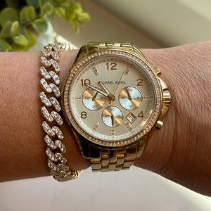 Gold Micheal Kors unisex watch